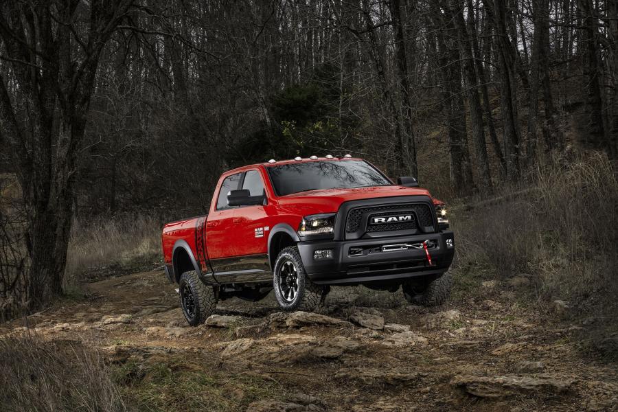  Dodge Ram 2500 Power Wagon Crew Cab 2016 года  (фото 4 из 28)